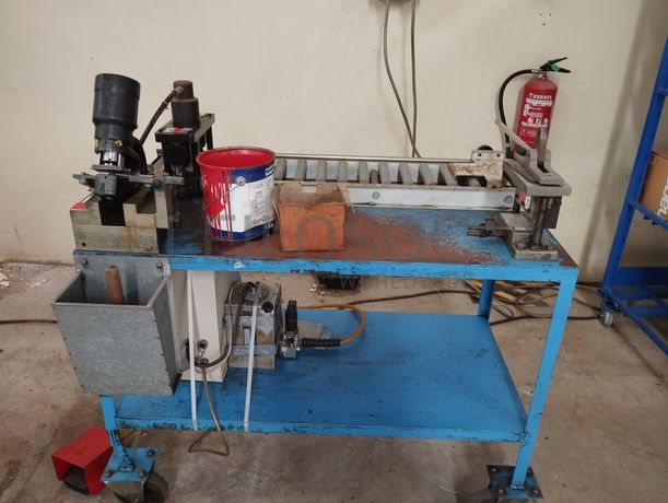 Máquina de Dobrar Metal + Puncionadores + Máquina de dobrar + Diversos