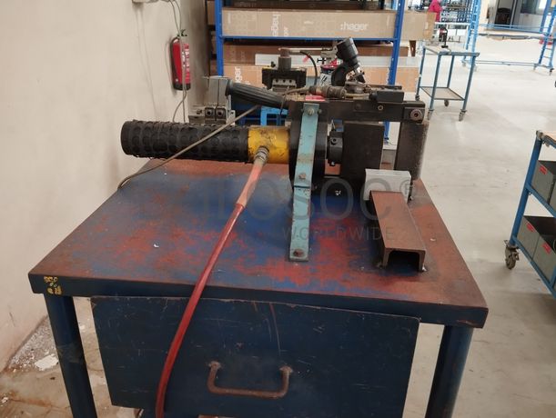 Máquina de Dobrar Metal + Puncionadores + Máquina de dobrar + Diversos