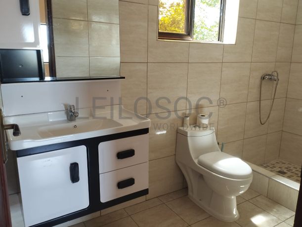 Infraestruturas em Terreno de 4500m² no Bairro de Tchumene 2