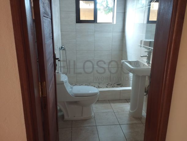 Infraestruturas em Terreno de 4500m² no Bairro de Tchumene 2