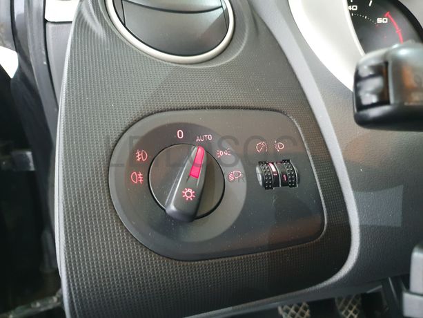 Seat Ibiza · Ano 2012