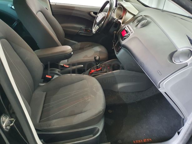 Seat Ibiza · Ano 2012