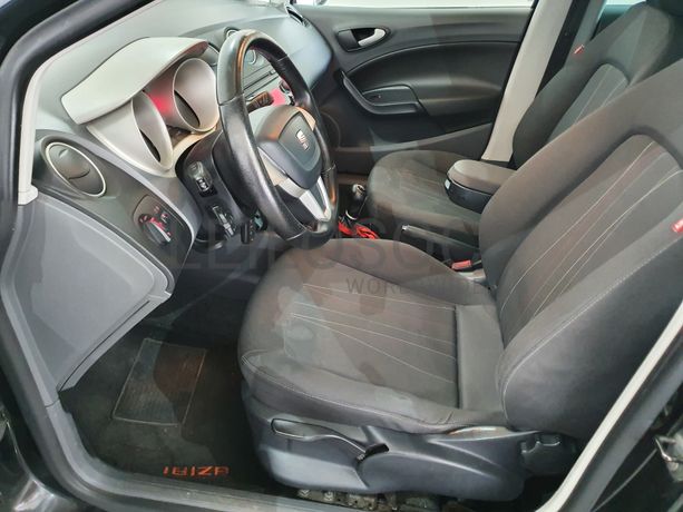 Seat Ibiza · Ano 2012