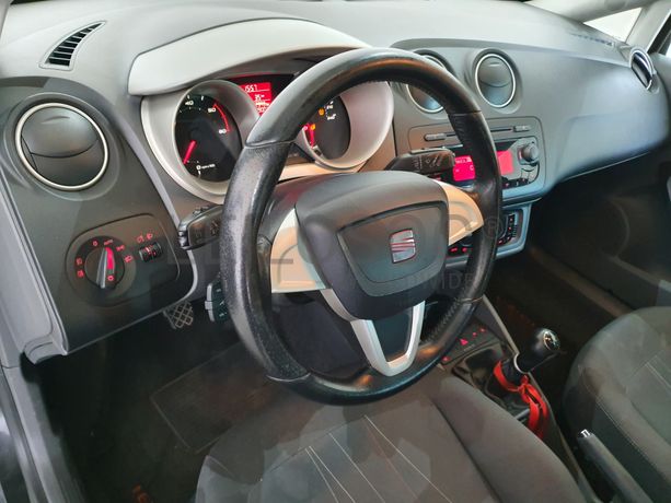 Seat Ibiza · Ano 2012