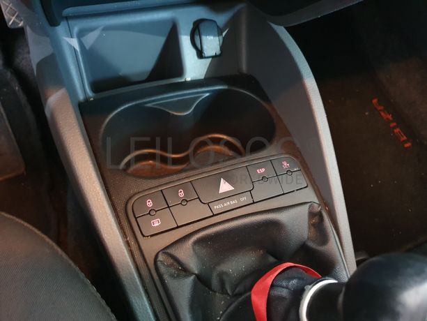 Seat Ibiza · Ano 2012