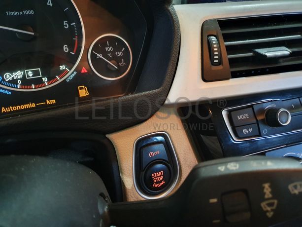 BMW 316D · Ano 2016