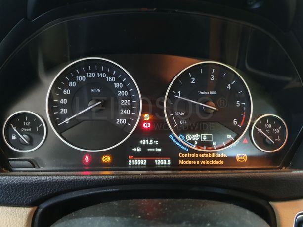 BMW 316D · Ano 2016