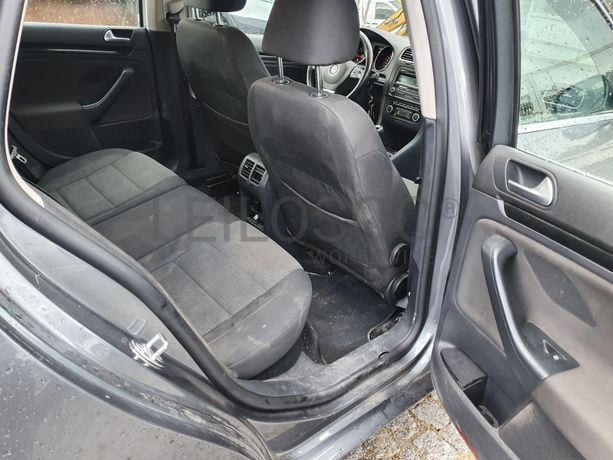 Volkswagen Golf · Ano 2012