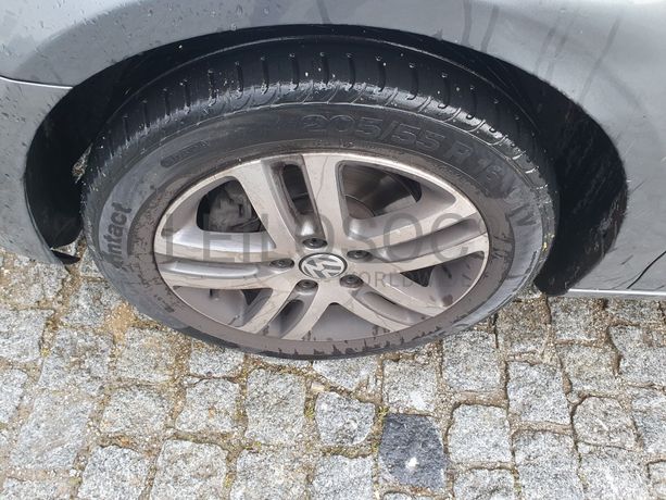 Volkswagen Golf · Ano 2012