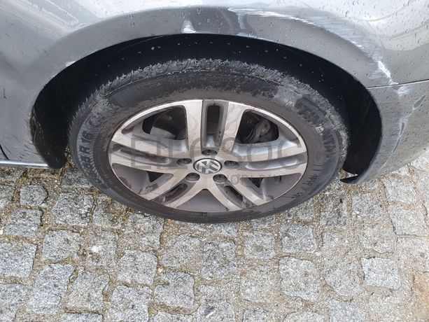 Volkswagen Golf · Ano 2012