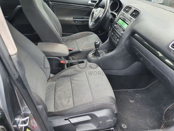 Volkswagen Golf · Ano 2012