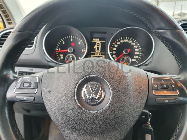 Volkswagen Golf · Ano 2012
