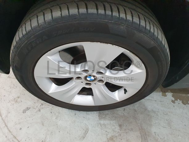 BMW X5 · Ano 2009