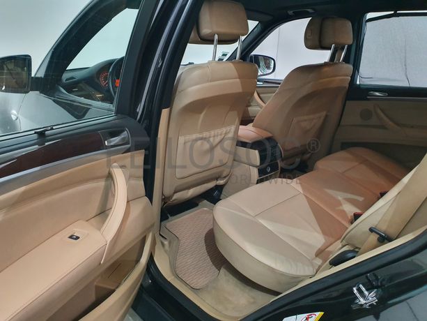 BMW X5 · Ano 2009