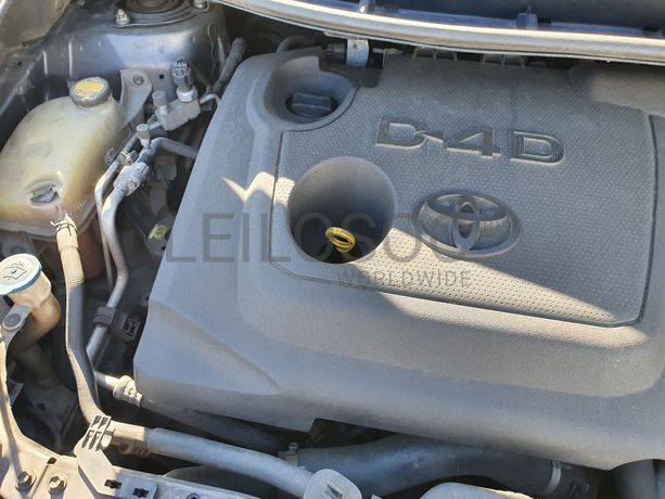 Toyota Auris · Ano 2010