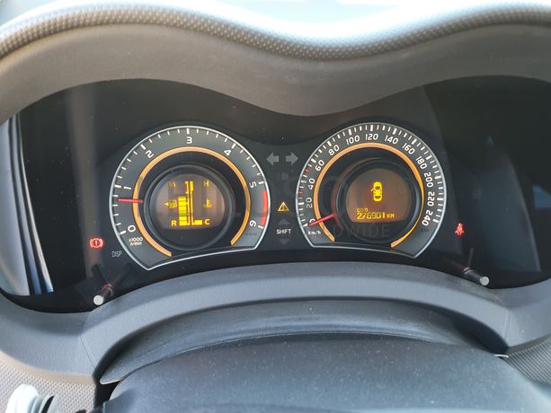 Toyota Auris · Ano 2010