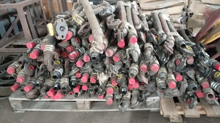 Mangueiras de ligação.