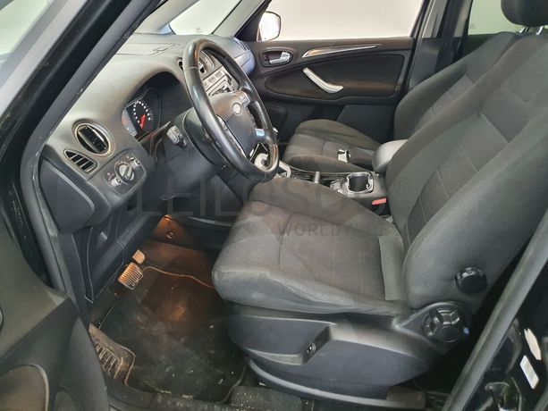 Ford Galaxy · Ano 2011