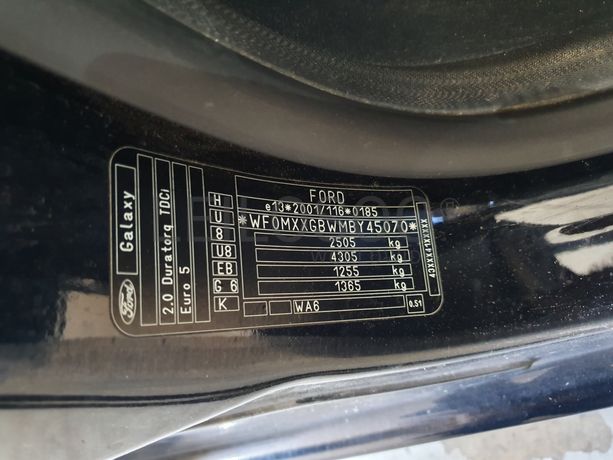 Ford Galaxy · Ano 2011