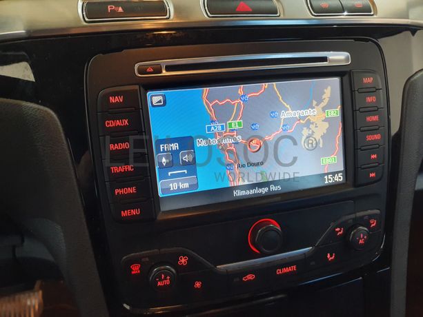 Ford Galaxy · Ano 2011