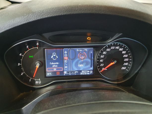 Ford Galaxy · Ano 2011