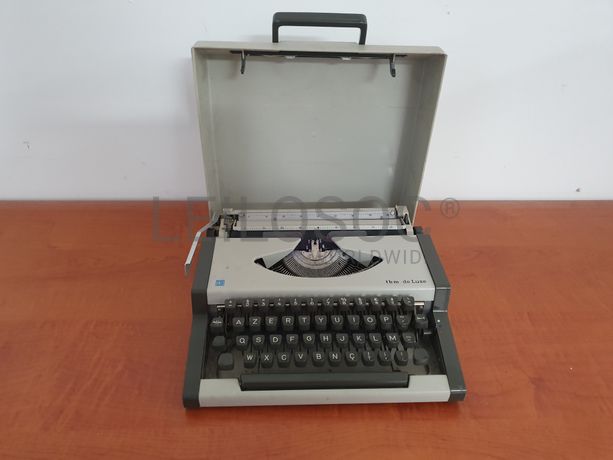 Máquina Escrever Unis Tbur de Luxe