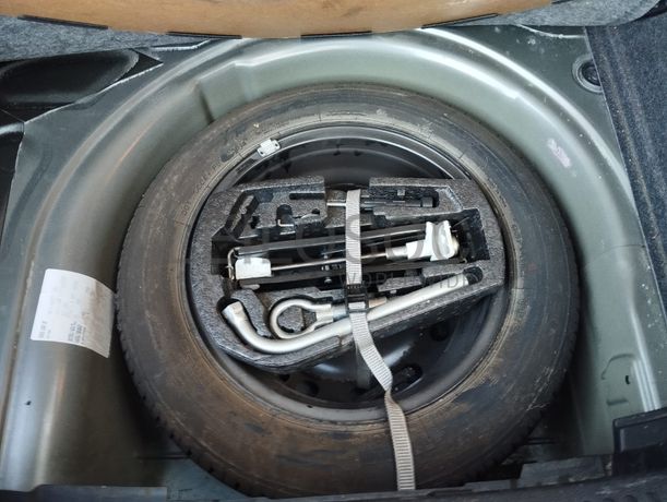 Volkswagen Polo 1.4 TDI · Ano 2014