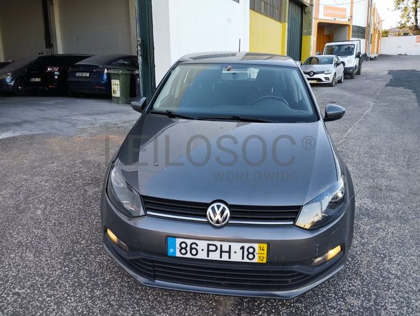 Volkswagen Polo 1.4 TDI · Ano 2014