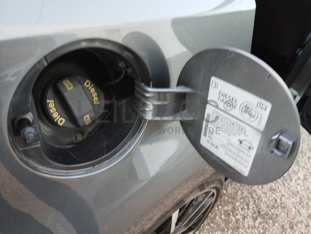 Volkswagen Polo 1.4 TDI · Ano 2014