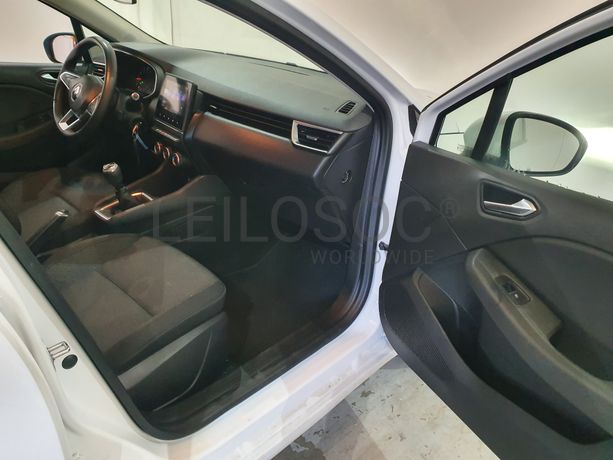 Renault Clio · Ano 2020