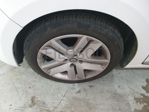 Renault Clio · Ano 2020