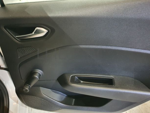 Renault Clio · Ano 2020