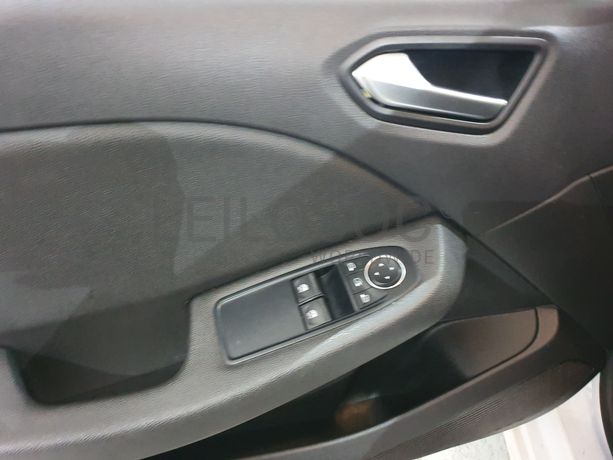 Renault Clio · Ano 2020