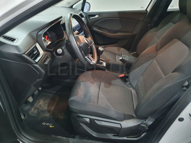 Renault Clio · Ano 2020