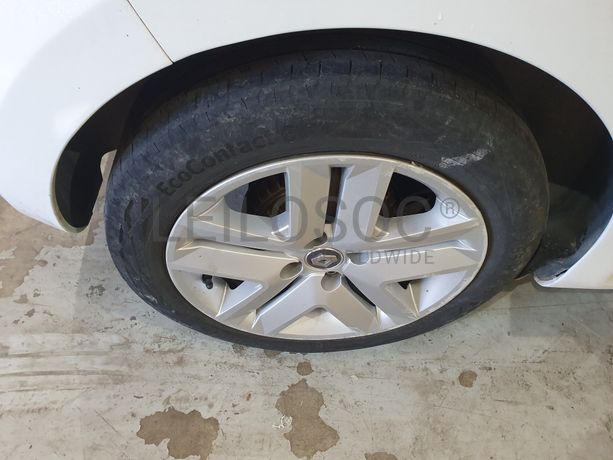 Renault Clio · Ano 2020