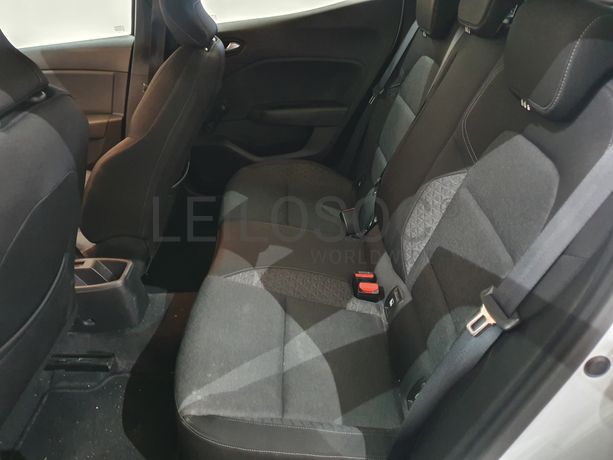 Renault Clio · Ano 2020