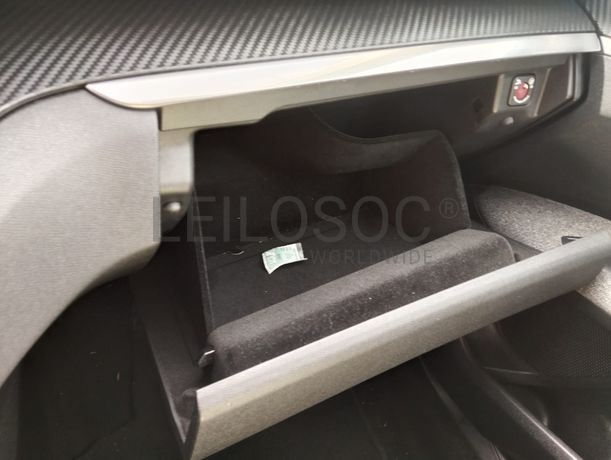 Peugeot 3008 · Ano 2017