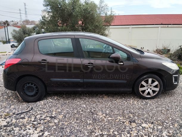 Peugeot 308 · Ano 2011