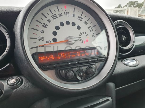 Mini Cooper D · Ano 2010