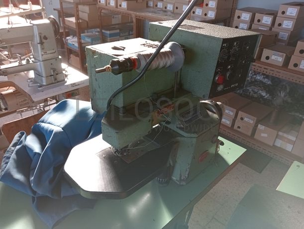 Máquinas de Orlar + Máquina de Braço