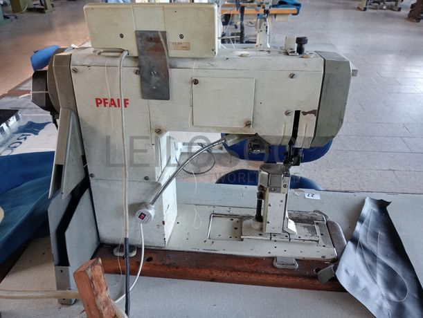 Máquinas de Coluna Alta · Máquina de Facear