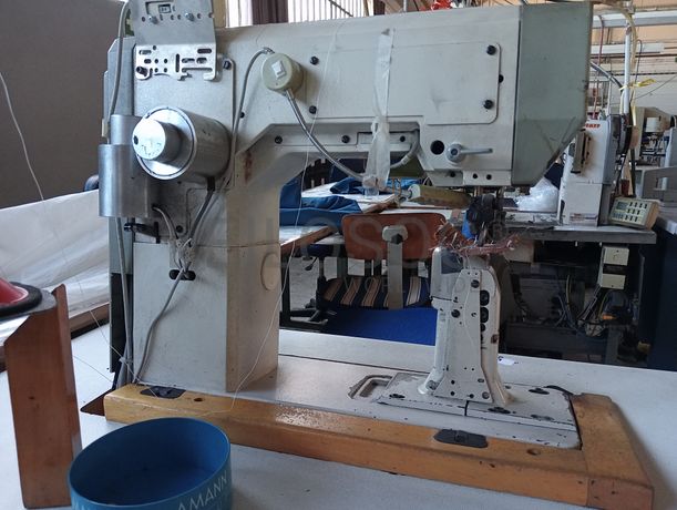 Máquina de Ilhoses · Máquina de Zig-Zag · Máquinas de Coluna Alta · Máquina de Meter Fita