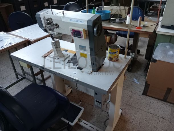 Máquina de Ilhoses · Máquina de Zig-Zag · Máquinas de Coluna Alta · Máquina de Meter Fita