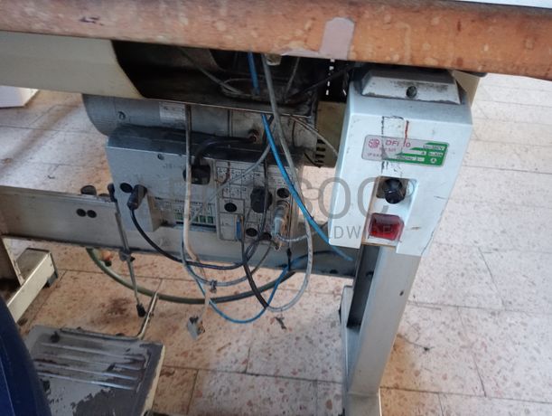 Máquina de Meter Fita · Máquinas de Coluna Alta · Máquinas de Ponto Corrido