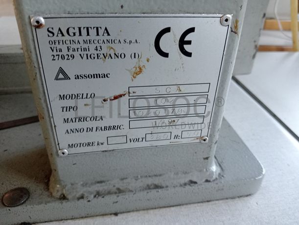 Máquina de Meter Fita · Máquinas de Coluna Alta · Máquinas de Ponto Corrido