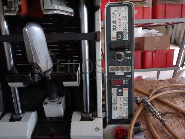 Máquinas de Contrafortes