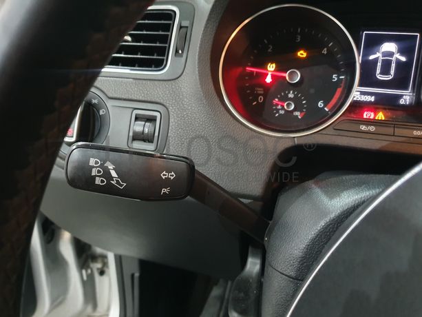 Volkswagen Polo · Ano 2016