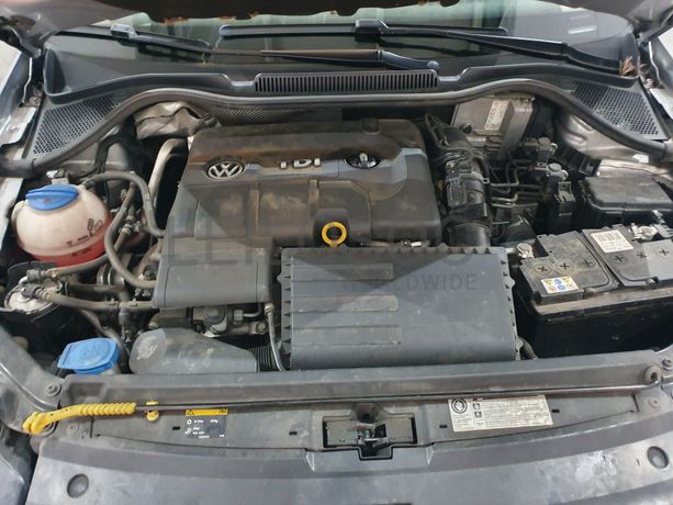 Volkswagen Polo · Ano 2016