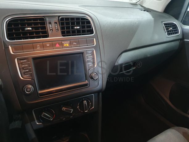Volkswagen Polo · Ano 2016