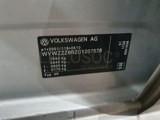 Volkswagen Polo · Ano 2016